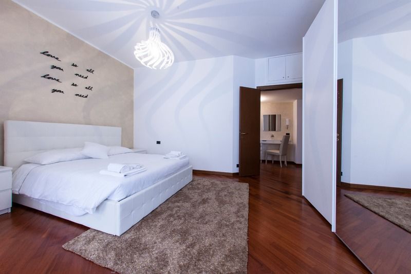 Hemeras Boutique Homes - Design Apartments In Milan Center Ngoại thất bức ảnh