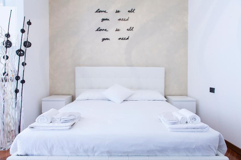 Hemeras Boutique Homes - Design Apartments In Milan Center Ngoại thất bức ảnh